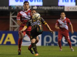Olimpo venció a Argentinos y se ilusiona con la Sudamericana