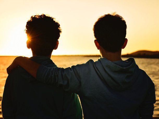 Día del Hermano en Argentina: por qué se celebra el 4 de marzo