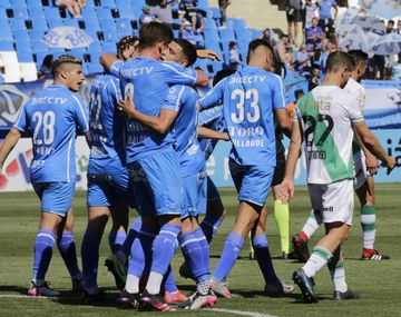 Fútbol libre por celular: cómo ver en vivo Banfield vs Godoy Cruz