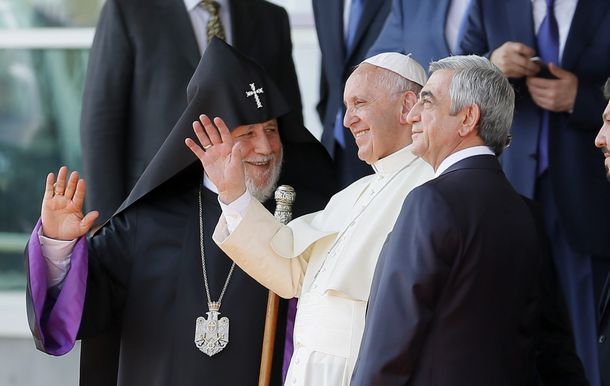 El papa Francisco pidió por la paz en el Cáucaso durante su viaje a Armenia