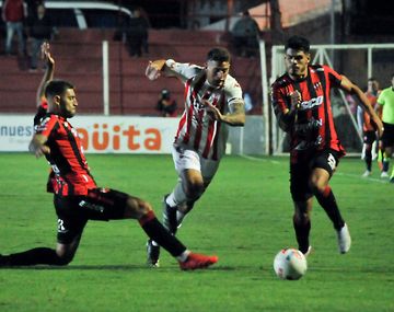Patronato choca con Unión en Paraná por la Liga Profesional de Fútbol.
