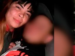 Su novio la prendió fuego y ella se tiró en una pileta para salvarse: está grave