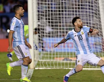 El grito desaforado de Messi tras convertir de penal ante Chile