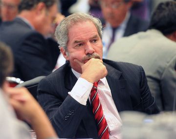 Solá insultó a quienes cuestionan si Massa es peronista o no