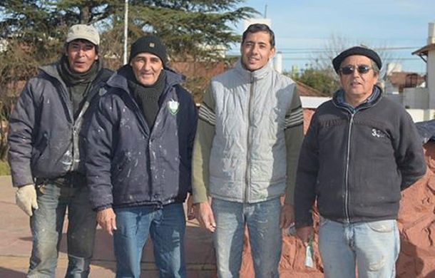 Dos pintores encontraron una billetera con $10 mil y la devolvieron - Crédito: eldiariodelapampa.com.ar