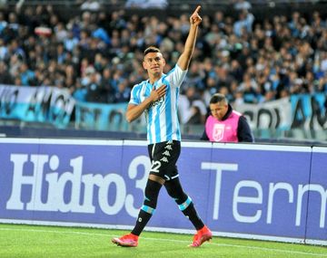 Racing vendió a Carlos Alcaraz al Southampton: cuándo dinero lo pagaron