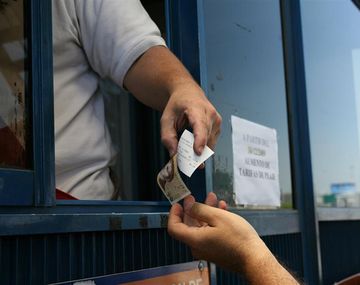 Los peajes de la autopista Buenos Aires-La Plata y ruta 2 aumentarán un 33%