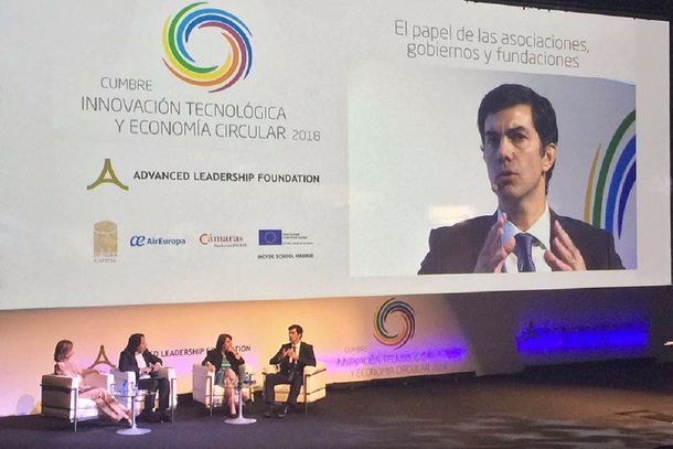 Urtubey disertó en la Cumbre Innovación Tecnológica y Economía Circular de Madrid