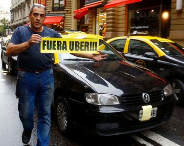 Revés para los taxistas: la Corte apoyó la legalidad de Uber