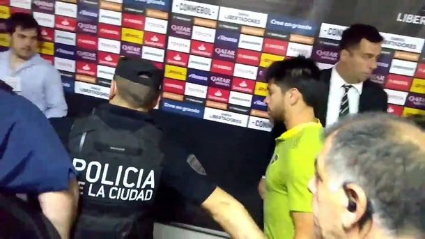 Pablo Pérez fue trasladado a una clínica cercana