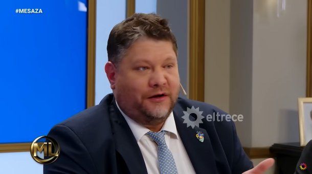 Nicolás Wiñazki intentó atacar a Cristina Kirchner con datos falsos y Mirtha Legrand lo contradijo al aire