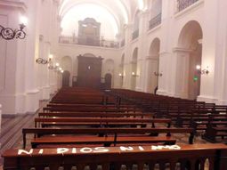 hallan pintadas en la iglesia lindera al colegio nacional hallan pintadas en la iglesia lindera al colegio nacional