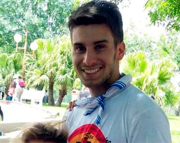 Lo quisieron tirar a la pileta y le provocaron una lesión en el cuello que lo dejó en terapia intensiva