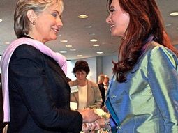 Hillary-y-crtisti