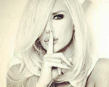 Luli Salazar vestida de enfermera