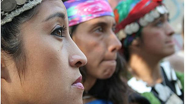 Mendoza niega que mapuches sean pueblo originario argentino