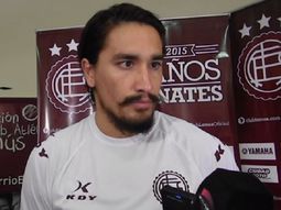 un jugador de lanus se golpeo la cabeza con una pesa y fue internado un jugador de lanus se golpeo la cabeza con una pesa y fue internado