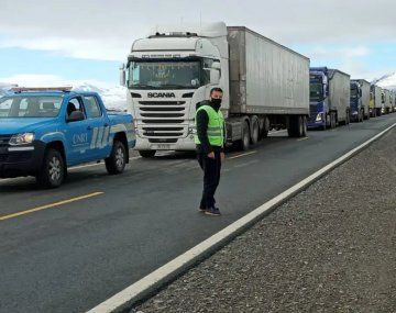 El intendente electo de Bariloche advirtió que no dejará pasar camiones de Chile