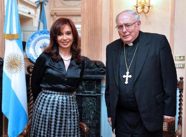 Monseñor Arancedo y Cristina Fernández