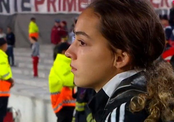 La alcanzapelotas que fue clave en el triunfo de River ante Unión