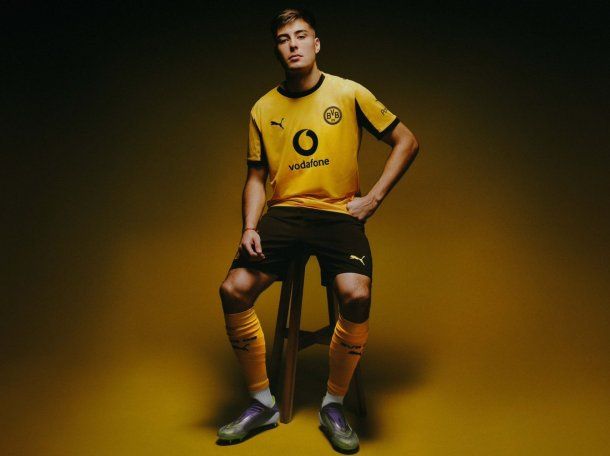 Atento Boca: Aaron Anselmino dejó Chelsea para jugar a préstamo en Borussia Dortmund