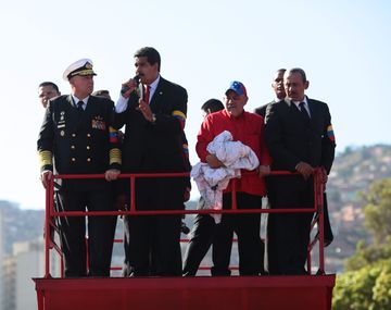 Asume Maduro y las elecciones serán a partir del 14 de abril