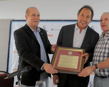 Scioli, en el primer encuentro de La Juan Domingo