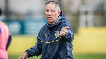 sorpresa total: ariel holan dejo rosario central y ya le buscan reemplazante sorpresa total: ariel holan dejo rosario central y ya le buscan reemplazante