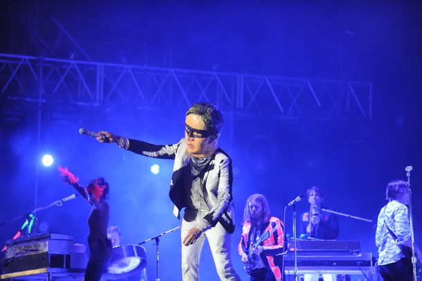 Arcade Fire llegó para hacer bailar a miles en el primer día del Lollapalooza