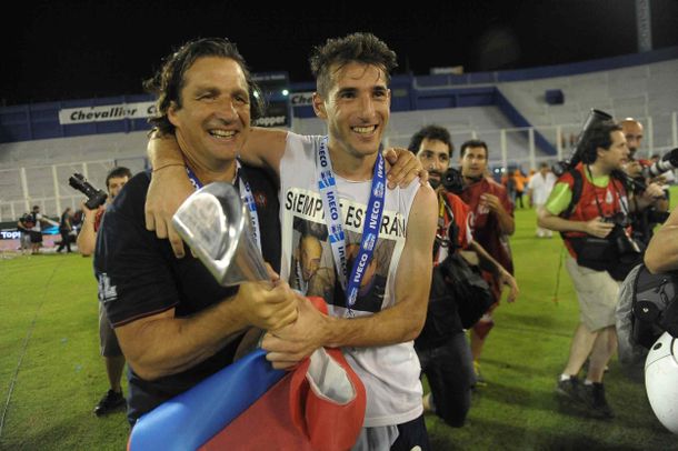 Juan Antonio Pizzi: de la renuncia a un grito de campeón