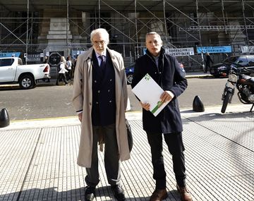 Correo Argentino: Fernando Gray presentó un recurso de amparo para evitar cierre de sucursales y despidos