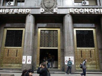 En junio se logró un financiamiento por $157.655 millones, destacó el Ministerio de Economía