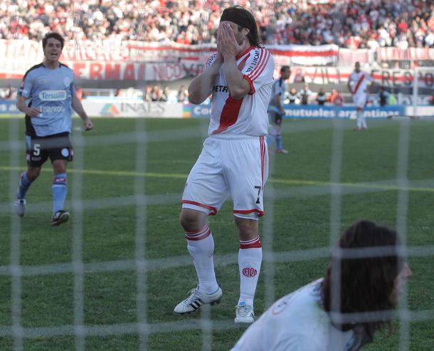 River piensa en uno de los artífices del descenso en lugar de Cavenaghi