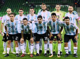 El arquero fue titular en el amistoso ante Nigeria del año pasado