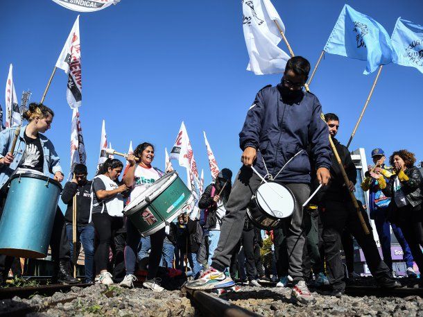 Corte de vías: cómo llegar desde Palermo a Retiro