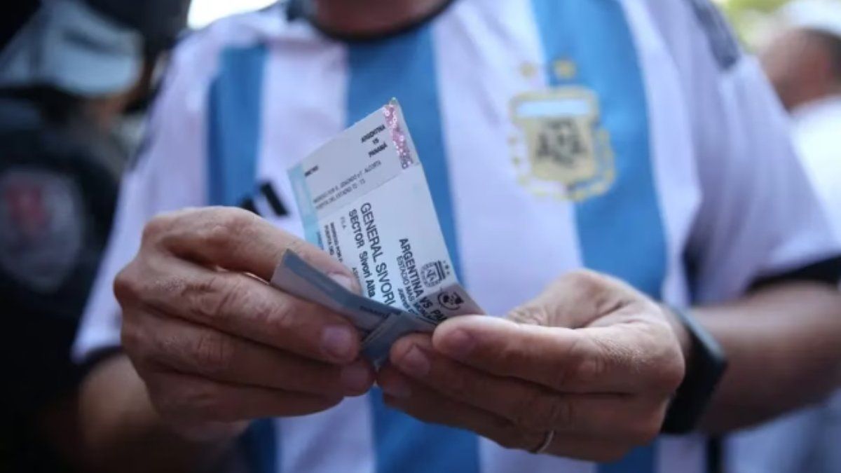 Entradas Para Argentina Vs Perú En La Bombonera Los Precios Y Cuándo
