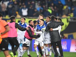 Unión sigue en picada y quedó eliminado por Almagro
