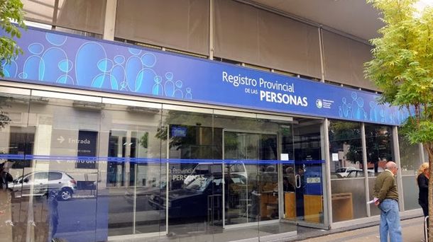 ¿Qué trámites no vas a poder hacer hoy por el Día del Trabajador Estatal?