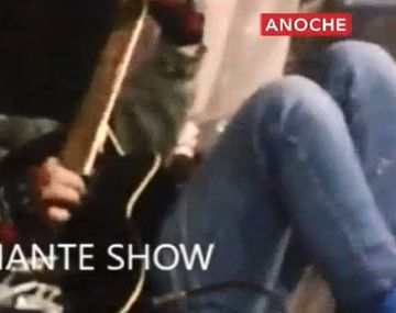 Pity callejero: el ex Viejas Locas tocó a la gorra en la avenida Corrientes