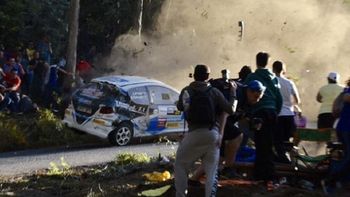 seis personas murieron, entre ellos dos embarazadas y una nina, en una carrera de rally en espana seis personas murieron, entre ellos dos embarazadas y una nina, en una carrera de rally en espana