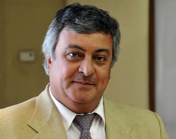 Denuncian al intendente de Mercedes por presionar a medios