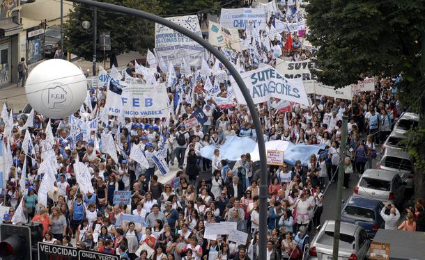 El gobierno nacional instó a los docentes a acatar el fallo: Incurren en desacato