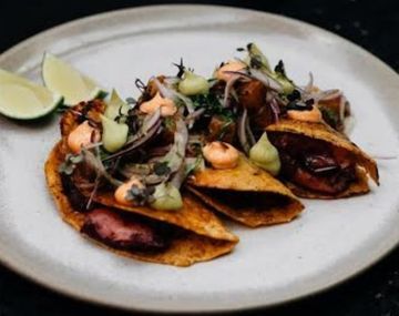 Este bodegón vegetariano de Buenos Aires gana popularidad en la ciudad. 