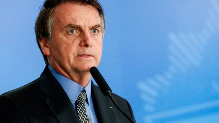 Jair Bolsonaro acusa a sectores de amedrentar con el coronavirus y exige no ser maricas