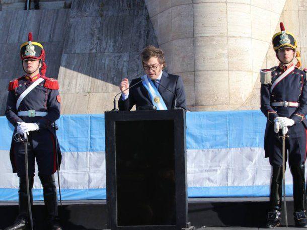 Javier Milei convocó a Cristina Kirchner y más expresidentes