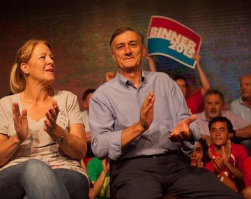 Binner bajó su candidatura a la Presidencia y postula a Margarita Stolbizer