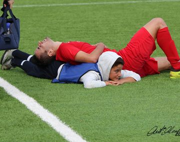 El nene alcanzapelotas que le salvó la vida a un jugador en pleno partido
