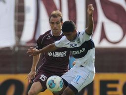 lanus igualo con gimnasia y no pudo llegar a lo mas alto lanus igualo con gimnasia y no pudo llegar a lo mas alto