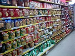 las canastas navidenas copan los super con todos los precios las canastas navidenas copan los super con todos los precios