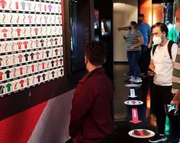 River reabrió el Museo y chicaneó a Boca: Mantené la distancia